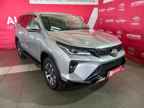 Toyota Fortuner VI 2.4GD-6 Auto 4x4