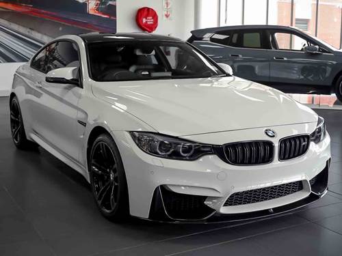 BMW M4 Coupe M-DCT