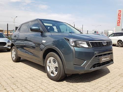 Mahindra XUV 300 1.5D (W8)