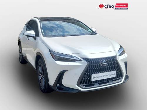 Lexus NX 300h SE