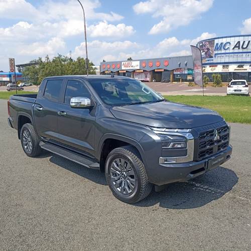 Mitsubishi Triton 2.4 Di-DC GLS Double Cab Auto