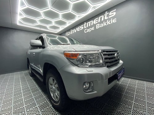 Toyota Land Cruiser 200 VX V8 4.5D Twin Turbo Auto