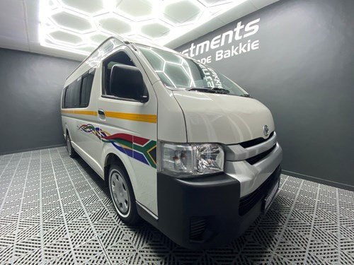 Toyota Quantum HIACE 2.5 D-4D Sesfikile 16 Seat