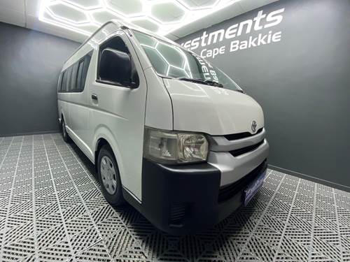 Toyota Quantum HIACE 2.5 D-4D Sesfikile 16 Seat