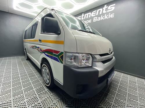 Toyota Quantum HIACE 2.5 D-4D Sesfikile 16 Seat