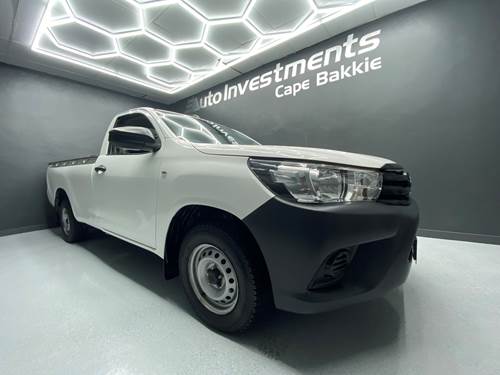 Toyota Hilux 2.4 GD Aircon Single Cab