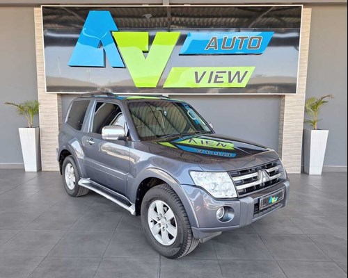 Mitsubishi Pajero 3.2 Di-Dc (121 kW) GLS SWB Auto