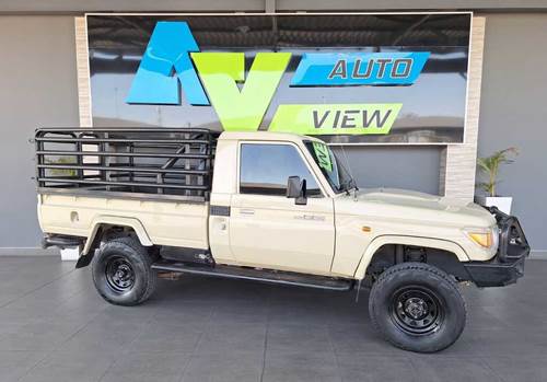 Toyota Land Cruiser 79 4.0 Pick Up