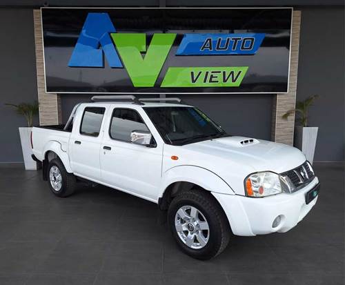 Nissan Hardbody NP300 2.5 TDi Hi-Rider Double Cab