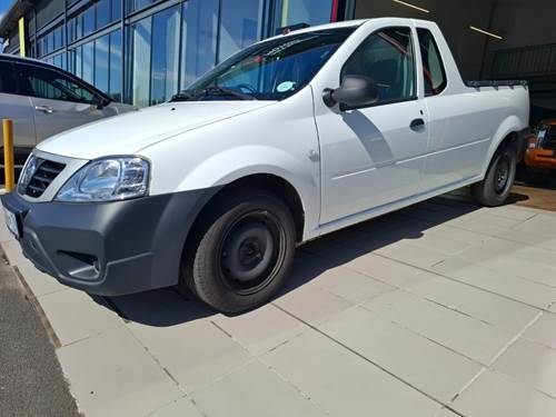 Nissan NP200 1.6i Pack