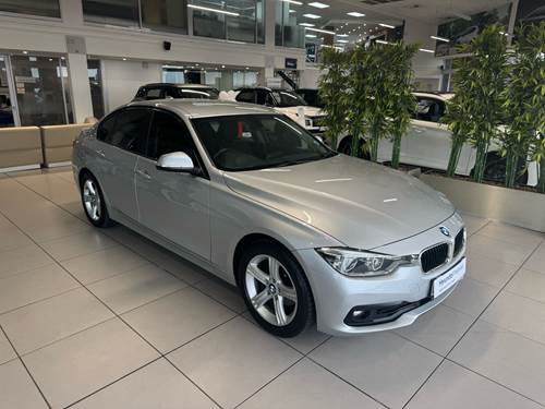 BMW 320i (F30) M-Sport Steptronic