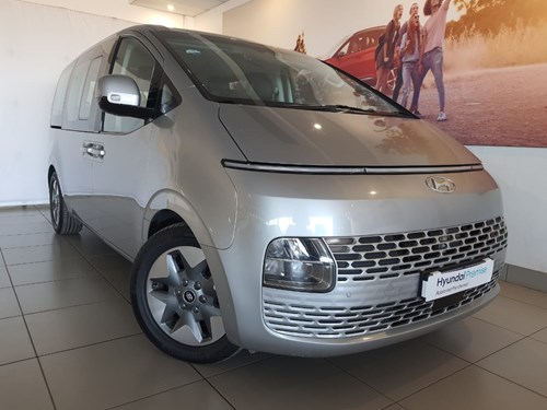 Hyundai Staria 2.2D Elite (9 Seater)