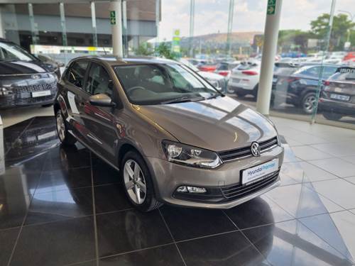 Volkswagen (VW) Polo Vivo 1.6 Hatch Comfortline Tiptronic 5 Door