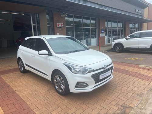 Hyundai i20 1.4 (74 kW) Fluid Auto