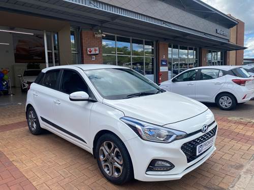 Hyundai i20 1.4 (74 kW) Fluid Auto