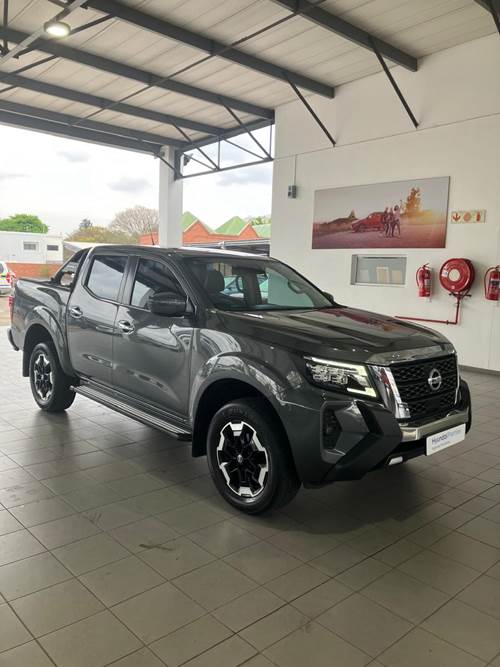 Nissan Navara 2.5 DDTi LE Double Cab 4x4 Auto