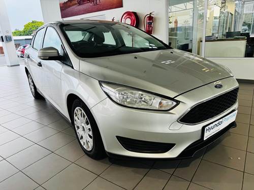 Ford Focus 1.0 EcoBoost Ambiente Sedan Auto