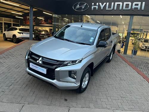 Mitsubishi Triton 2.4Di-GL Double Cab