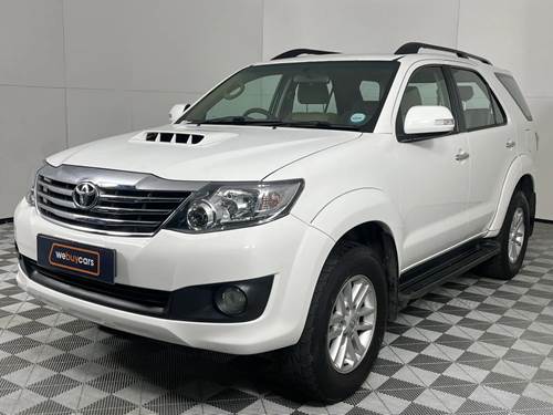 Toyota Fortuner III 2.5 D-4D VNT Raised Body Auto