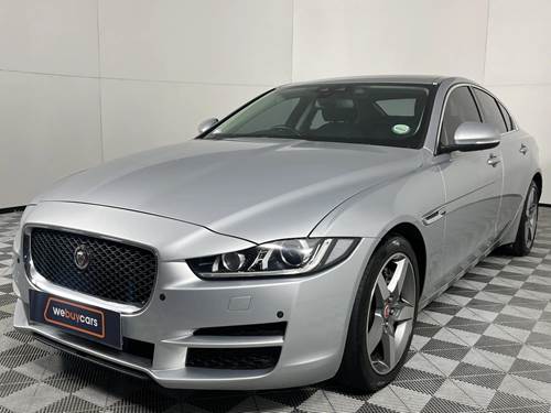 Jaguar XE 2.0 Prestige Auto