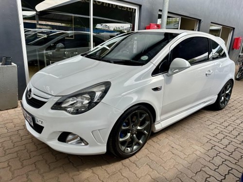 Opel Corsa 1.6i OPC