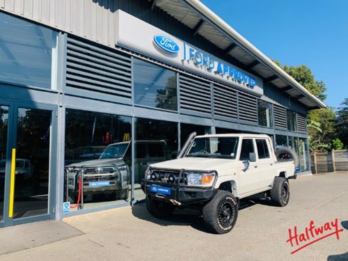 Toyota Land Cruiser 79 4.0 Pick Up Double Cab