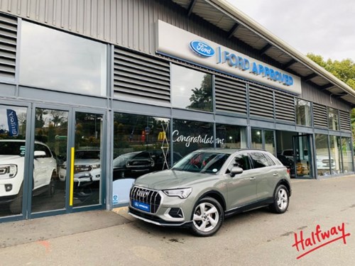 Audi Q3 1.4T S-tronic Advanced (35TFSi)