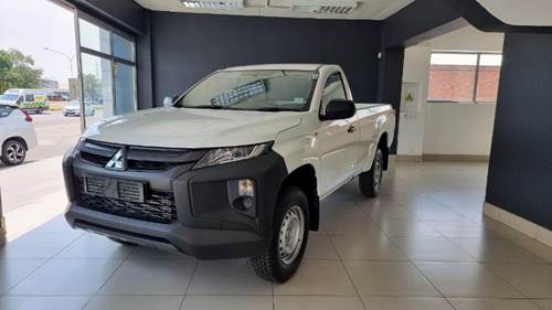 Mitsubishi Triton 2.4Di-GL 