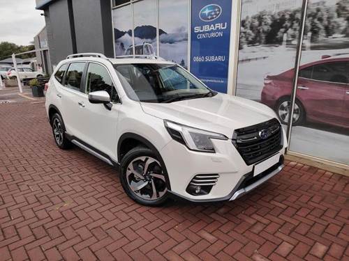 Subaru Forester 2.0i S ES CVT 