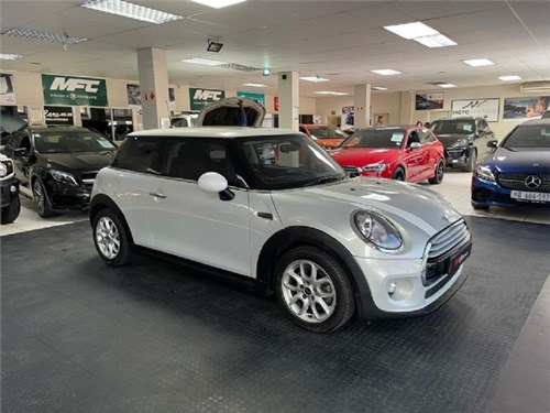 MINI Cooper Mark IV (100 kW) Steptronic