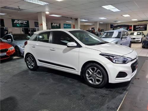 Hyundai i20 1.4 (74 kW) Fluid Auto