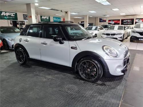 MINI Cooper JCW IV JCW