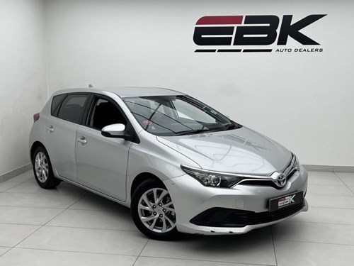 Toyota Auris 1.6 Xi II