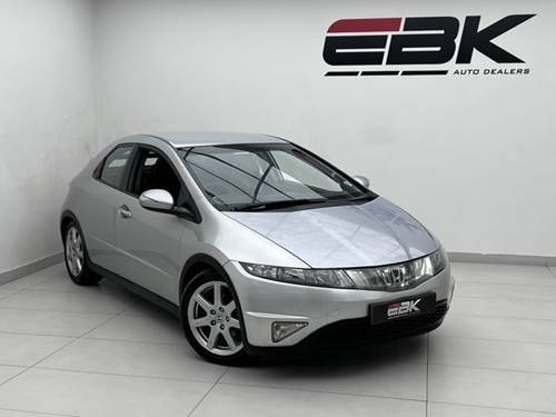 Honda Civic VIII 1.8i V-Tec VXi 5 Door