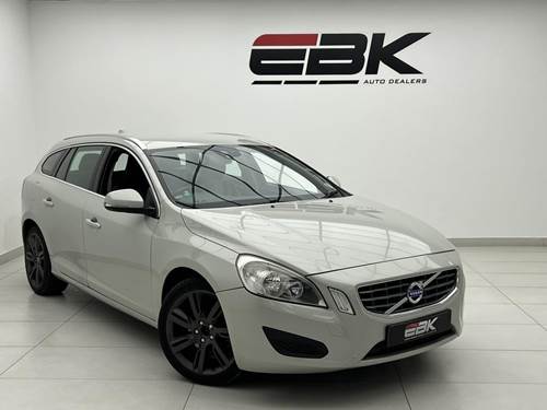 Volvo V60 2.0T Powershift