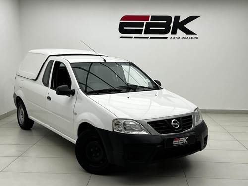 Nissan NP200 1.6i Pack