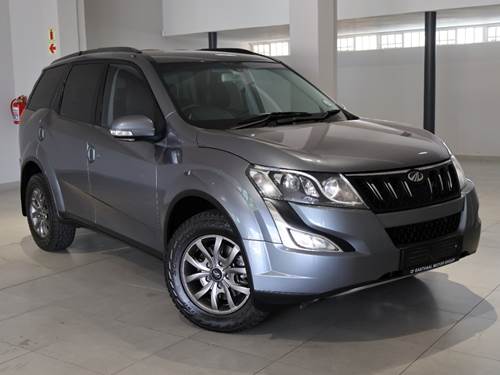 Mahindra XUV 500 2.2d (W8) mHawk 7 Seater