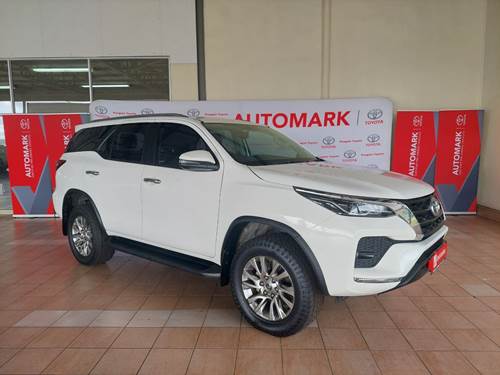 Toyota Fortuner V 2.8 GD-6 Raised Body Auto