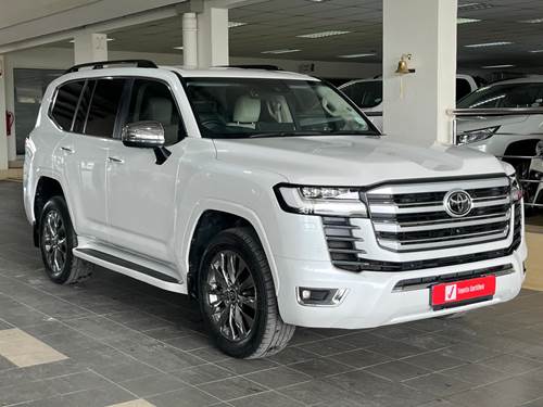 Toyota Land Cruiser 300 V6 3.3D ZX