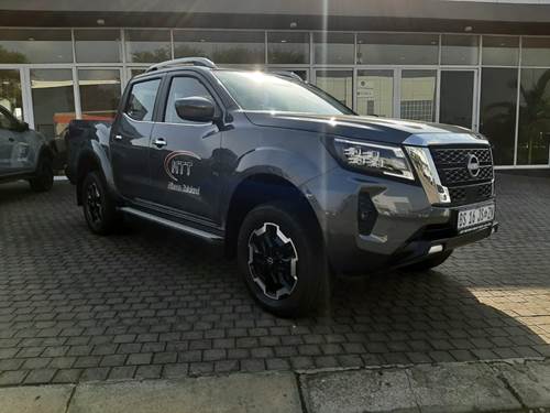 Nissan Navara 2.5 DDTi LE Double Cab Auto