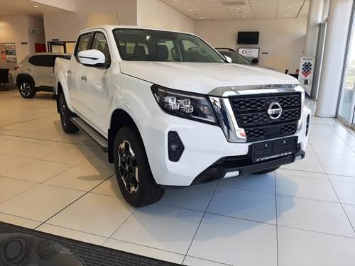 Nissan Navara 2.5 DDTi LE Double Cab 4x4 Auto