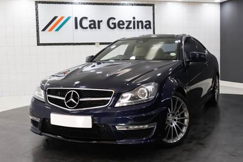 Mercedes Benz C 63 AMG Coupe 7G-Tronic