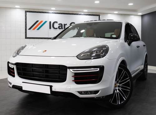 Porsche Cayenne GTS (324 kW) Tiptronic (E2 GEN II)