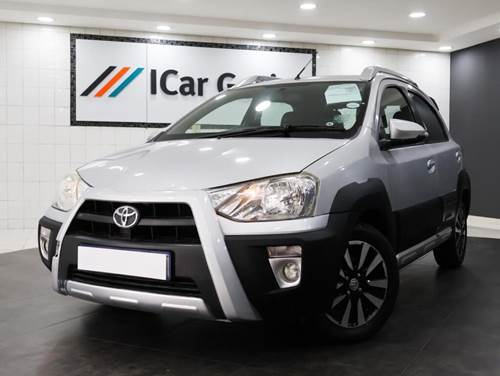 Toyota Etios Cross 1.5 Xs Hatch