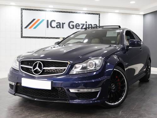 Mercedes Benz C 63 AMG Coupe 7G-Tronic