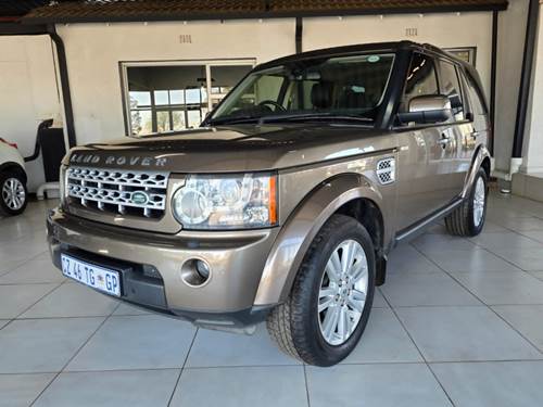 Land Rover Discovery 4 3.0 TD SD V6 HSE