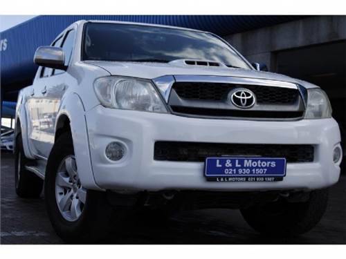 Toyota Hilux ( II) 3.0 D-4D Raider 4X4 Double Cab Auto