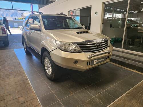 Toyota Fortuner III 3.0 D-4D 4x4 Auto