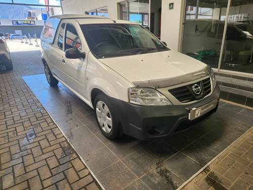 Nissan NP200 1.6i Pack