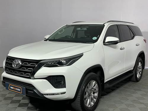 Toyota Fortuner V 2.8 GD-6 Raised Body Auto